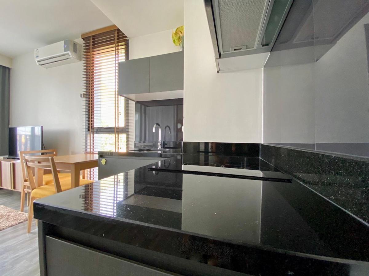Modern Apartment 211 The Deck At Patong Exterior photo