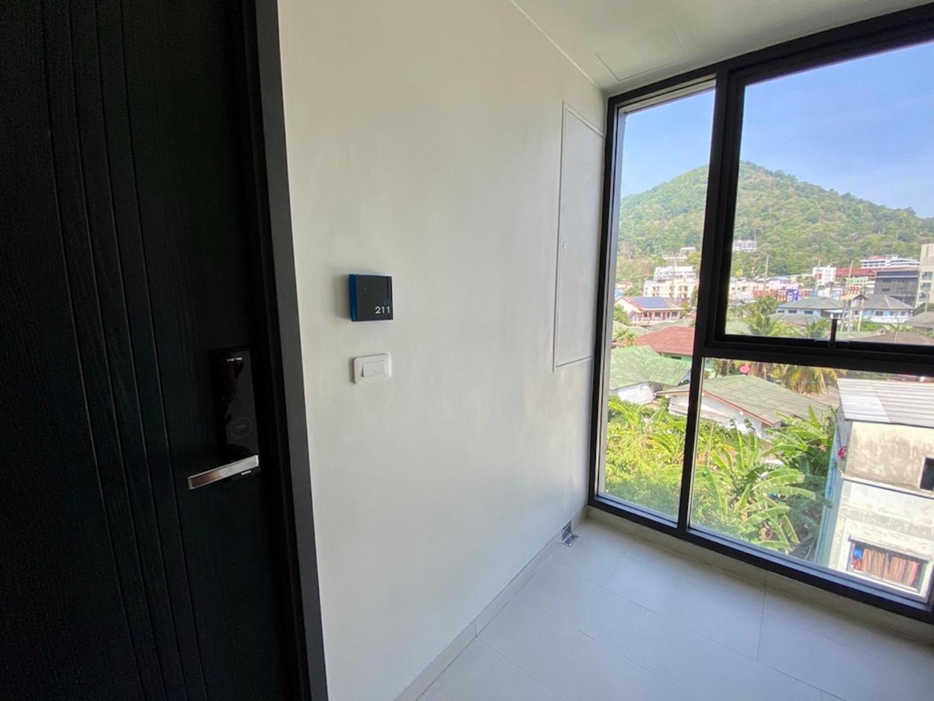 Modern Apartment 211 The Deck At Patong Exterior photo