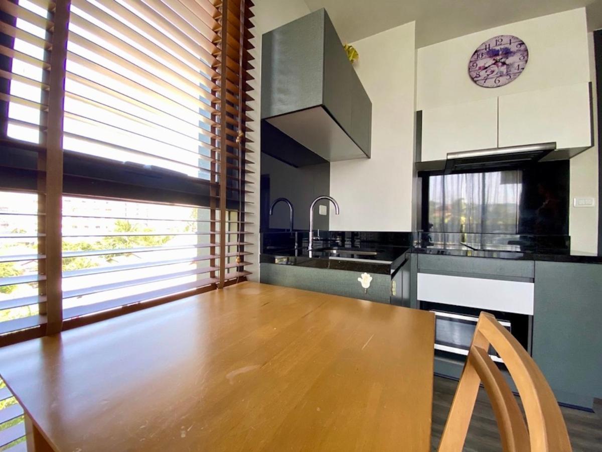 Modern Apartment 211 The Deck At Patong Exterior photo